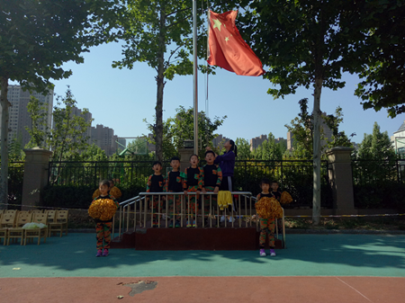 快樂運動，陽光成長 ——大風車紫御東郡園趣味運動會活動報道