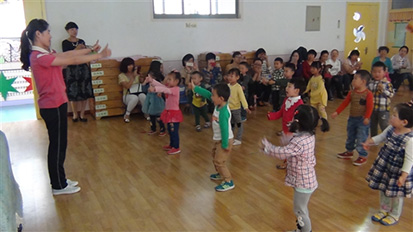 感恩母親節——世紀佳園園舉辦母親節系列感恩活動